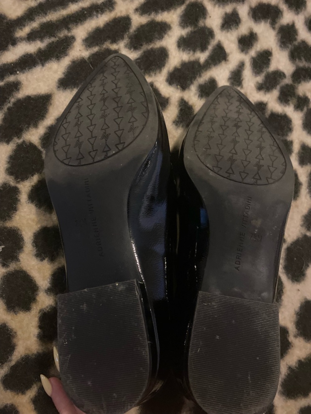 Adrienne Vittadini Black Patent Pointed-Toe Bow Flats - Picture 4 of 4